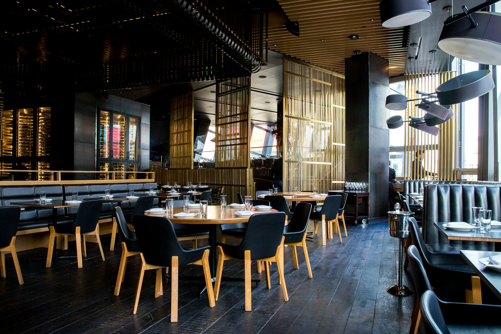 Retail & Hospitality